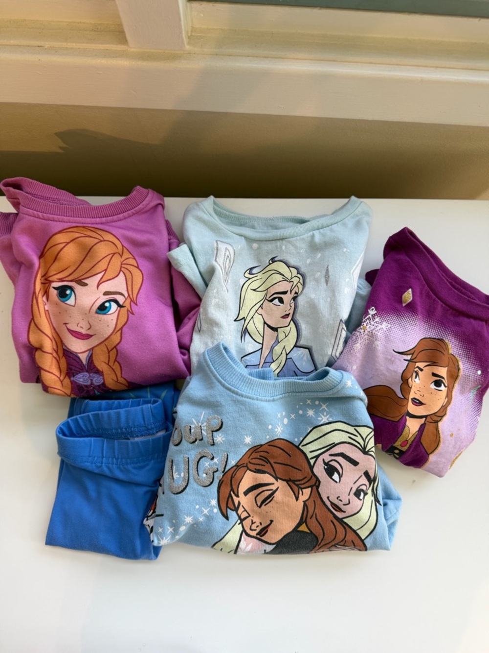 2T & 3T Frozen Girls Tops and Pant
